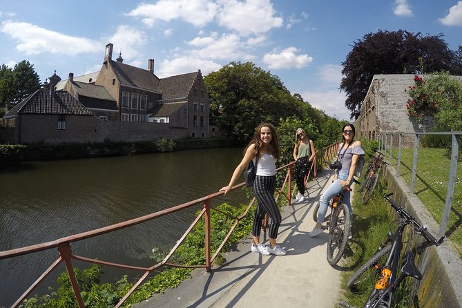 Ghent Bike Tour Off-the-beaten-track - Choosing morning or afternoon changes the vibe