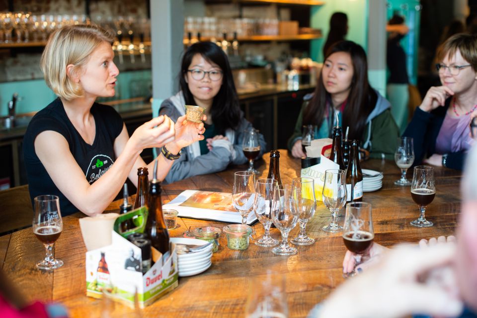 Ghent: Brewery visit + Beer Tasting tour with a Young Local - Stop 3: The 300+ Beer Bar and How You Actually Pick