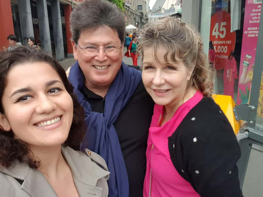 Ghent: Customized Tour with a Local Guide - Which guides you might meet (and what their style signals)
