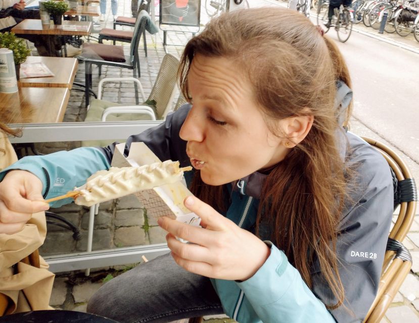 Ghent: Guided City Tour with Food Tastings - Key highlights before you go