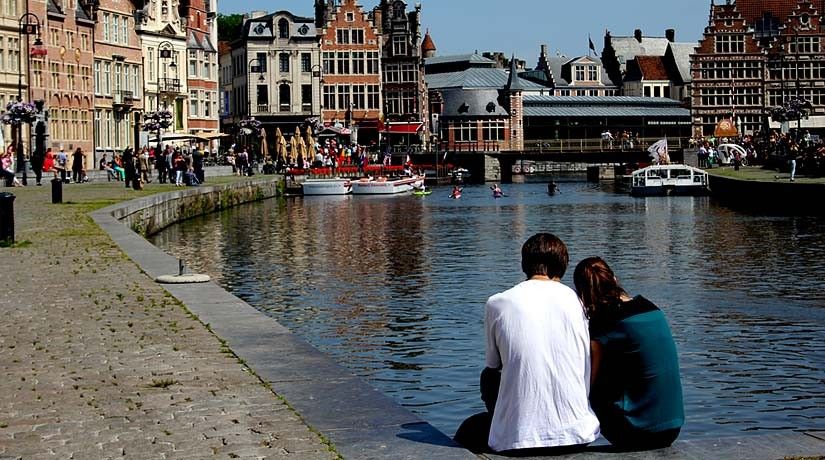 Ghent: Guided Walking Tour - Ghent in 2 hours: what this walk really gives you