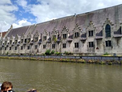 Ghent: Private Tour in Historical Center - Meeting at Saint Bavo’s Cathedral and why Sint-Baafsplein is the perfect start