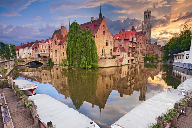 Guided tour of Bruges - Walplein and Stoofstraat: Beer History and Medieval Houses