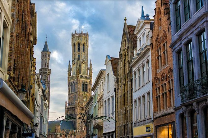 Guided tour of Bruges - Gruuthusemuseum and Saint John’s Hospital: Power and Care