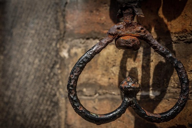 "Hidden Brugge" Photo Tour - 2hr open city tour & workshop - Jan Van Eyckplein and the old port angle at Bruges