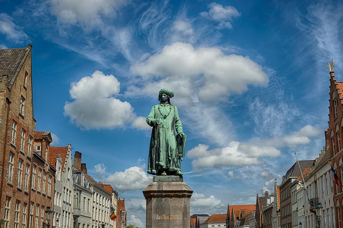 "Hidden Brugge" Photo Tour - 2hr open city tour & workshop - Cafe Vlissinghe and the St Ana shooting break