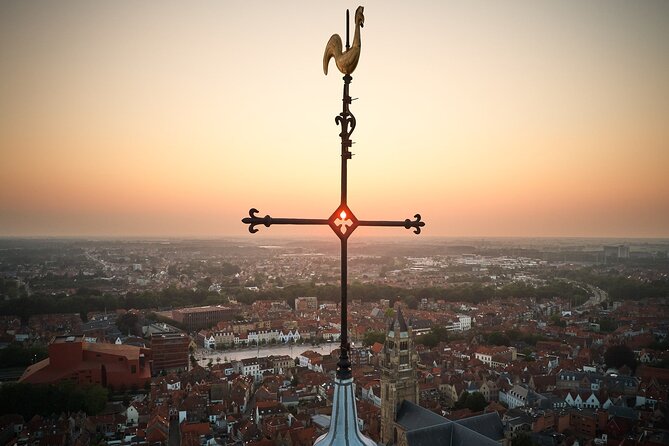 Private Guided Historical Walking Tour in Bruges Belgium - Gruuthusemuseum stop: history of a powerful Bruges family