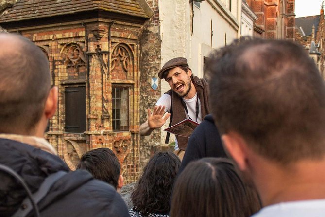 Private Tour: The Dark Side of Bruges - The guides: how the best ones shape the mood