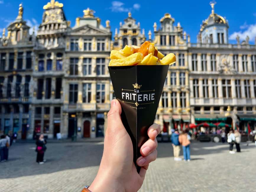 Secret Food Tours Brussels - Hot cocoa + the Grand Place area: history you can walk through