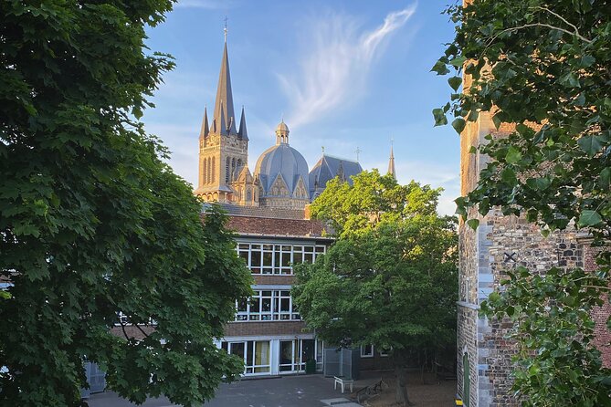 Small Group Liège to Aachen to Maastricht Border Crossing Tour - Stop 4 and 5: Drielandenpunt, the Three-Country Point lunch break