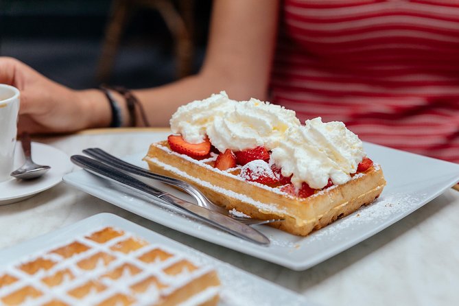The 10 Tastings of Brussels With Locals: PRIVATE Food Tour (B-Corp certified) - The 3-hour plan: how the route keeps you eating and seeing