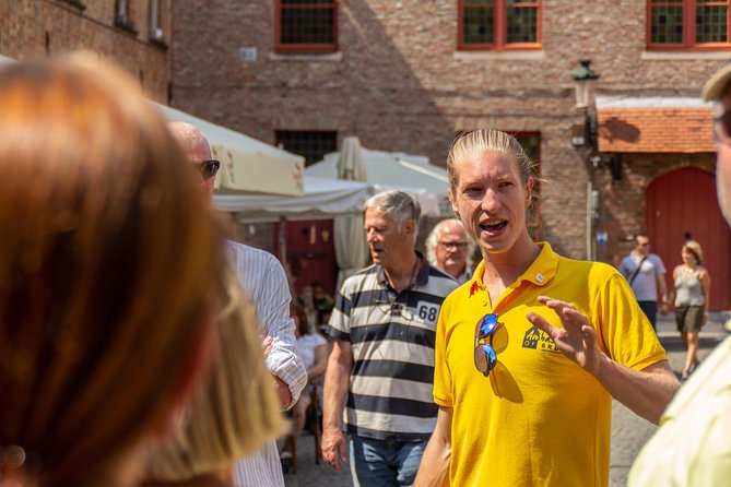 THE Storytelling Tour of Bruges | First Day Must | History & Tips - Stop 4: Boniface Bridge (Bonifaciusbrug), the romantic curve with lesser-known roots
