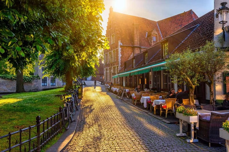 Top Highlights of Bruges from Zeebrugge Port - Market Square Free Time: Chocolate, Waffles, and Your Own Pace