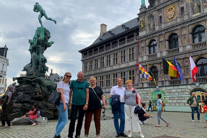 Walking Tour: Highlights of Antwerp - Antwerpen-Centraal: the station you end up loving